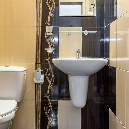 Gym 1 Bedroom With Kitchen Zk Lägenhet Slăntjev Brjag