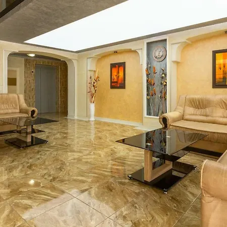 Gym 1 Bedroom With Kitchen Zk Apartment
